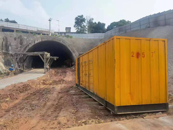 高台发电机出租自启装置的工作原理是什么?