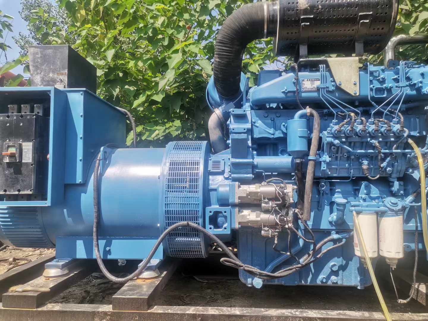 高台详细说明降低 800kW 柴油发电机输出电流波动的方法
