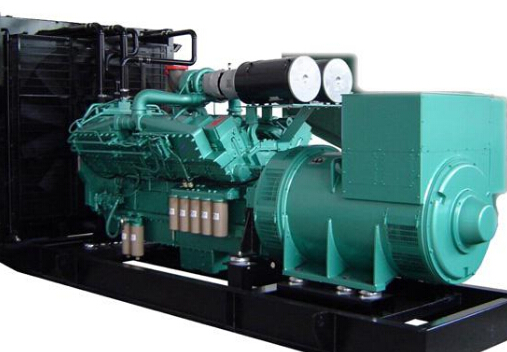 高台冬季柴油发电机组启动前应进行哪些预热操作？