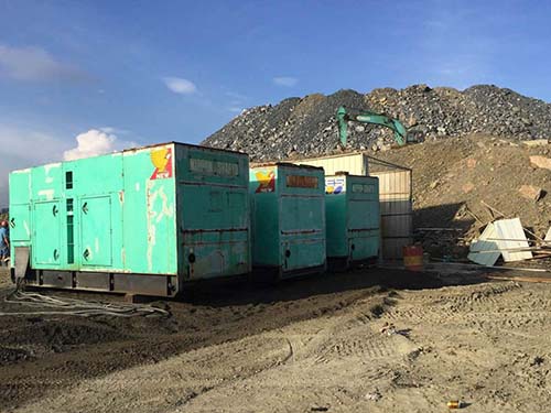 高台如何判断柴油发电机充电系统中的整流器是否正常？